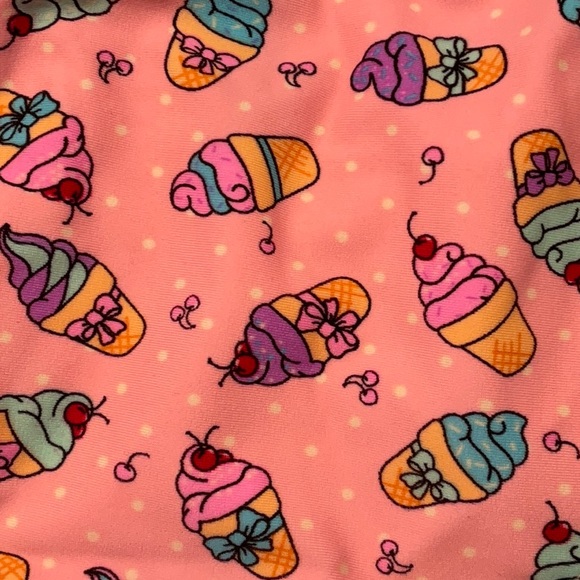 B18 Hot Topic Babydoll Sweetcakes Swim Bottom Size XS - Picture 2 of 5